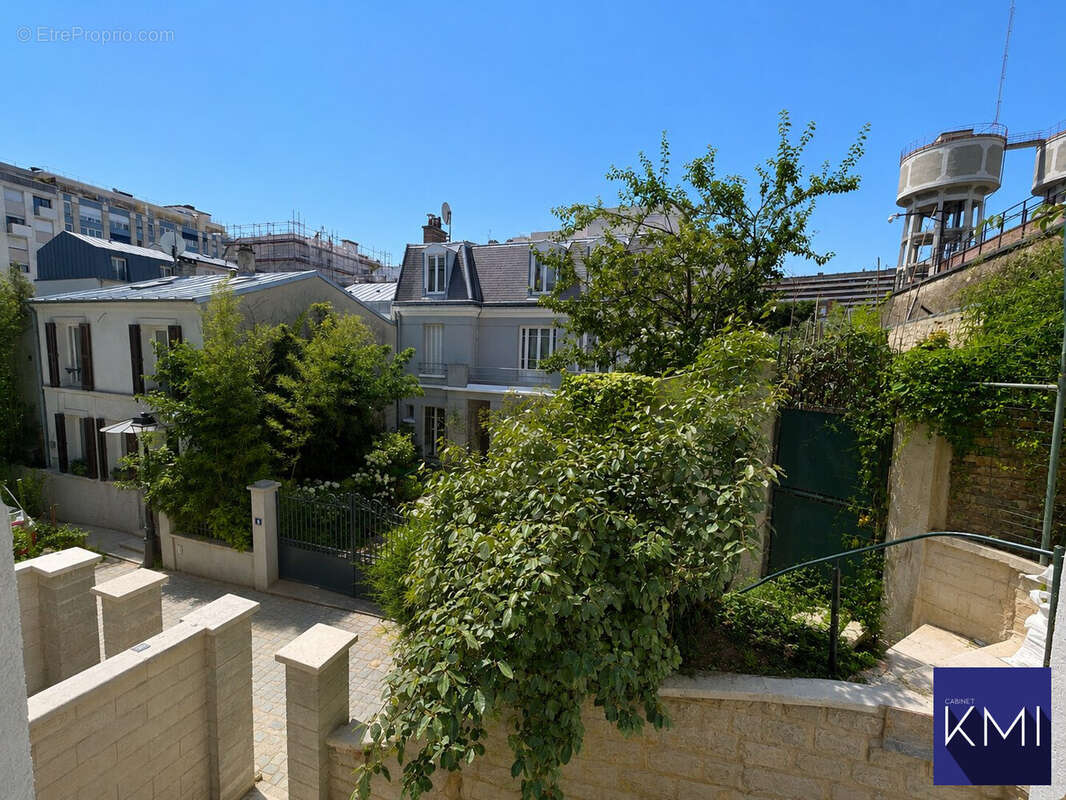 Appartement à PARIS-20E