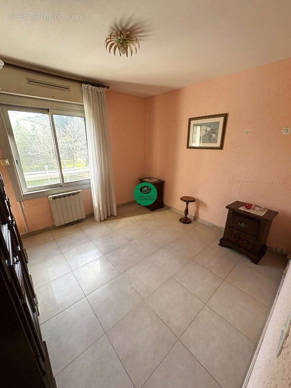 Appartement T3 à vendre Quartier Pin Rolland   Saint-Mandrier-sur-Mer (83) - photo 5