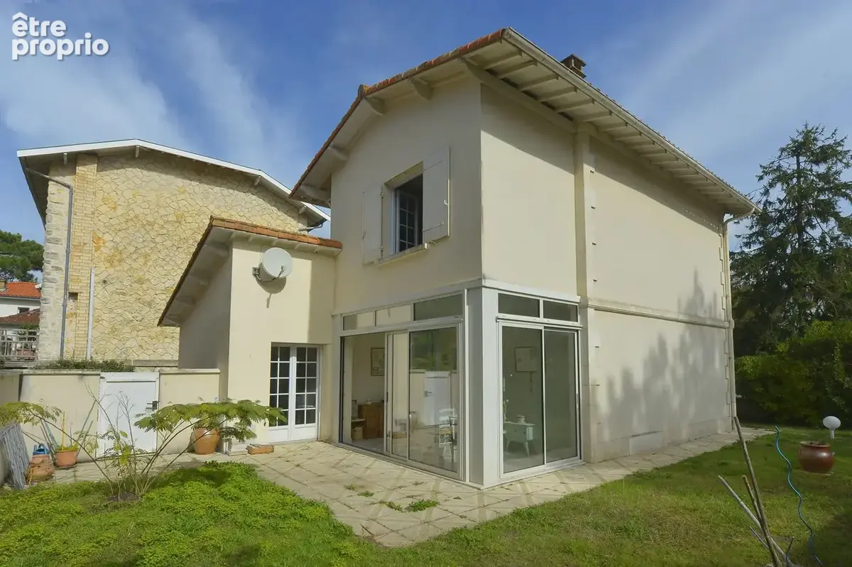 Maison 98 m² à Royan  - photo 2