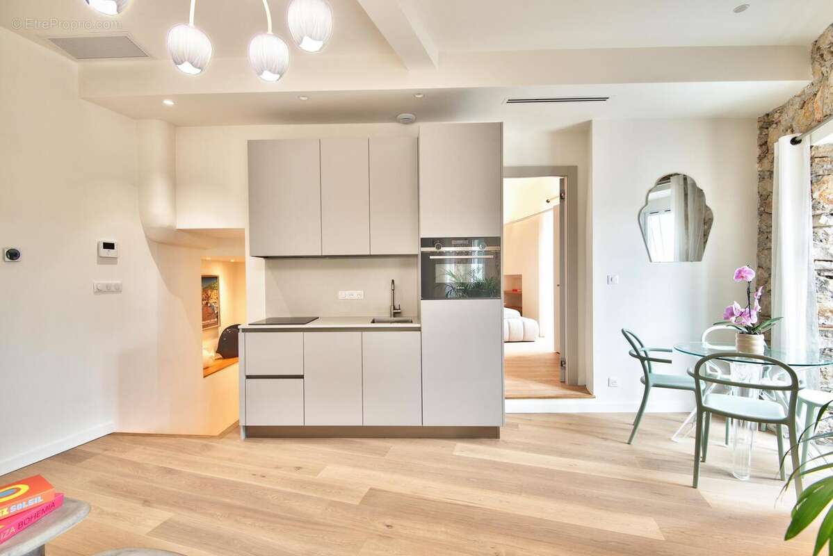 Appartement 65 m² à Villefranche-Sur-Mer  - photo 3