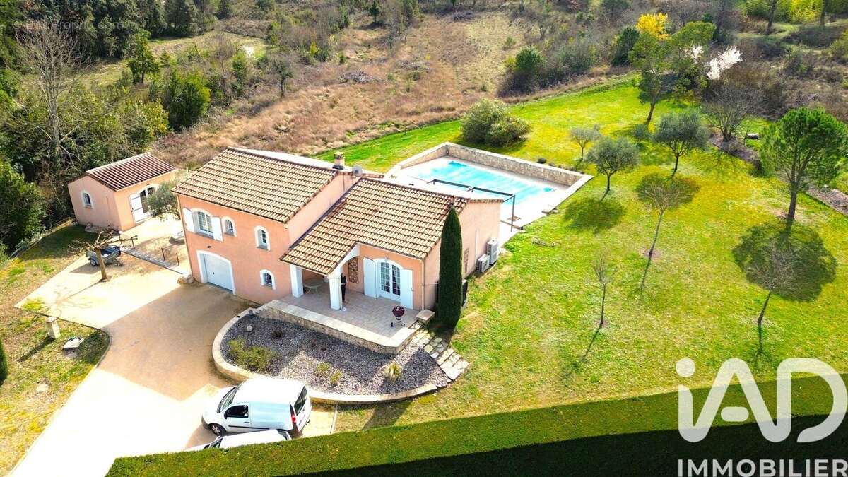 Photo 2 - Maison à GROSPIERRES