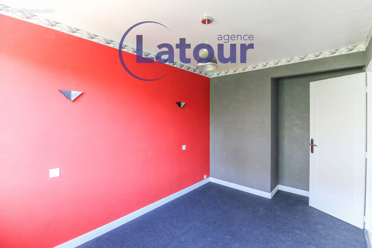 A VERNOUILLET, Maison de 6 pièces, 5 chambres, 133 m2 - photo 6