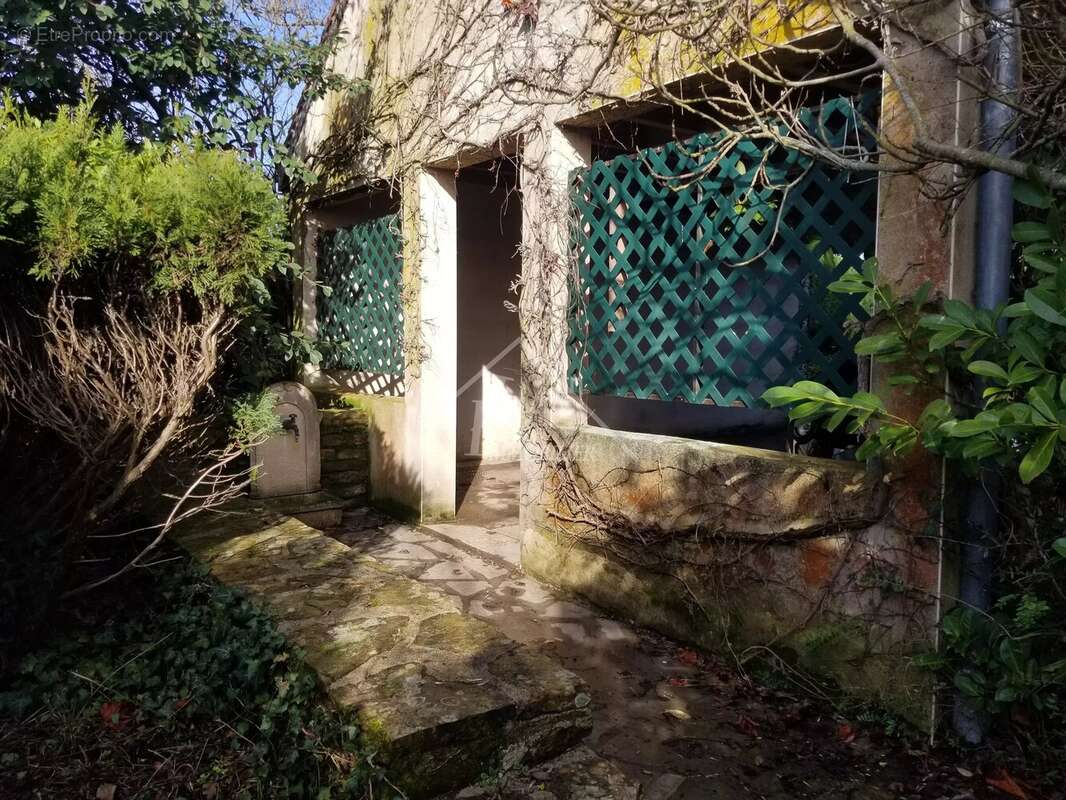 Maison à HERISSON