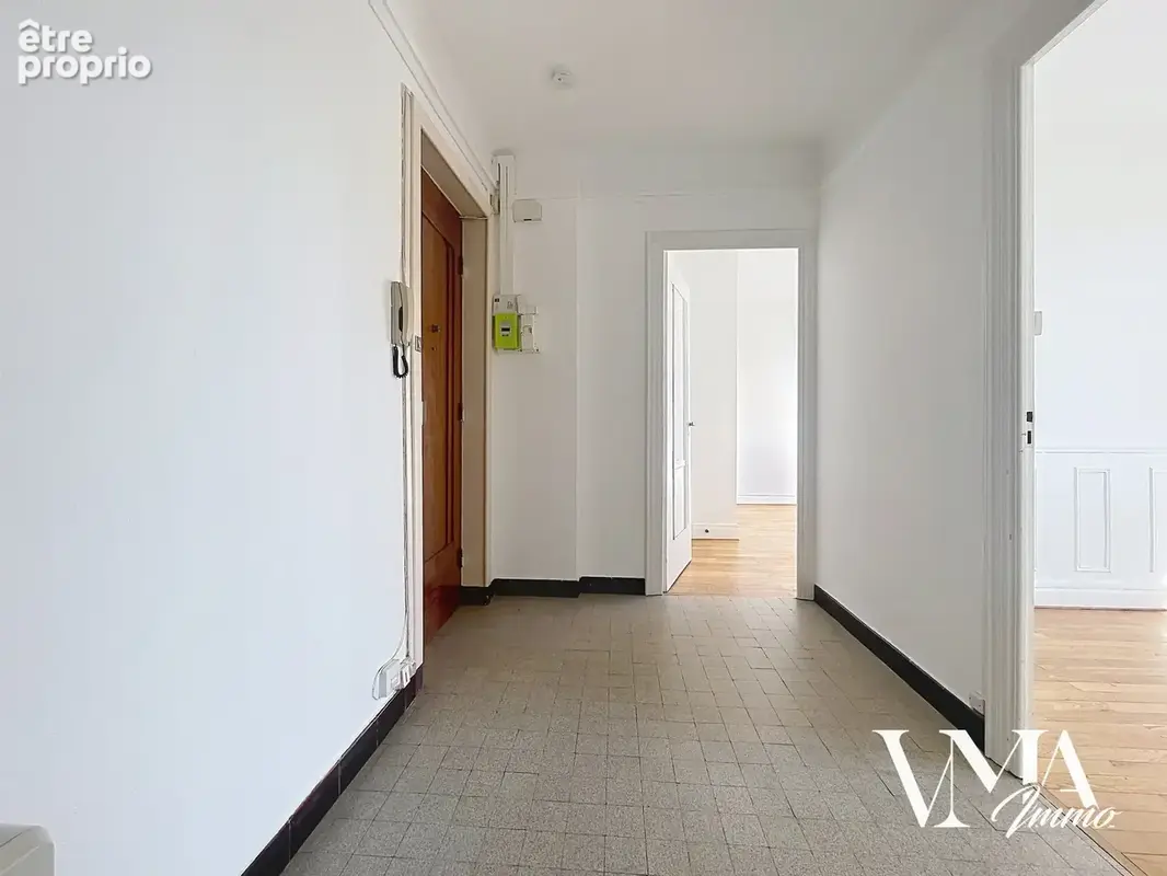 EXCLISIVITÉ / MONPLAISIR - Bel Appartement T3 de 62 m2 au 5ème étage avec ascenseur - photo 10