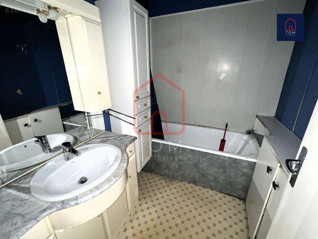 Appartement à MONS-EN-BAROEUL