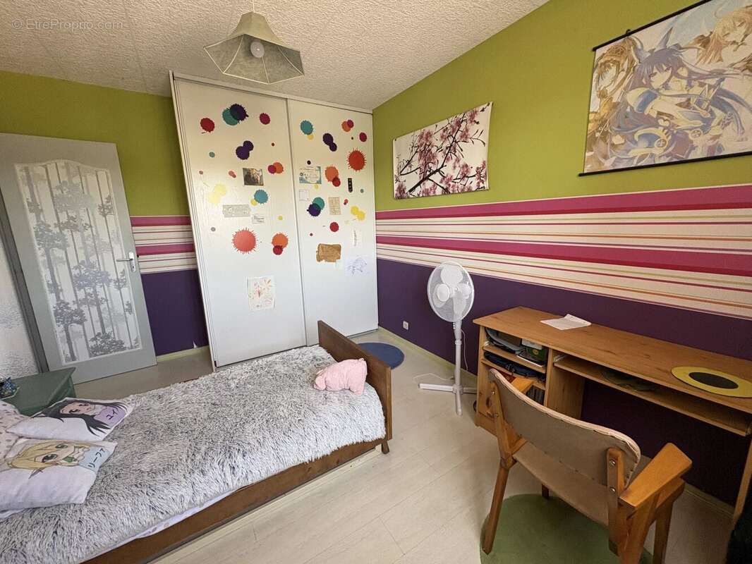 Maison à LA SALVETAT-SAINT-GILLES