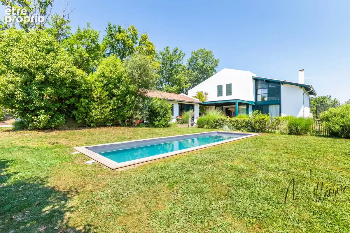 Maison 8 pièces 224 m² à vendre à Arbonne (64210) - photo 2