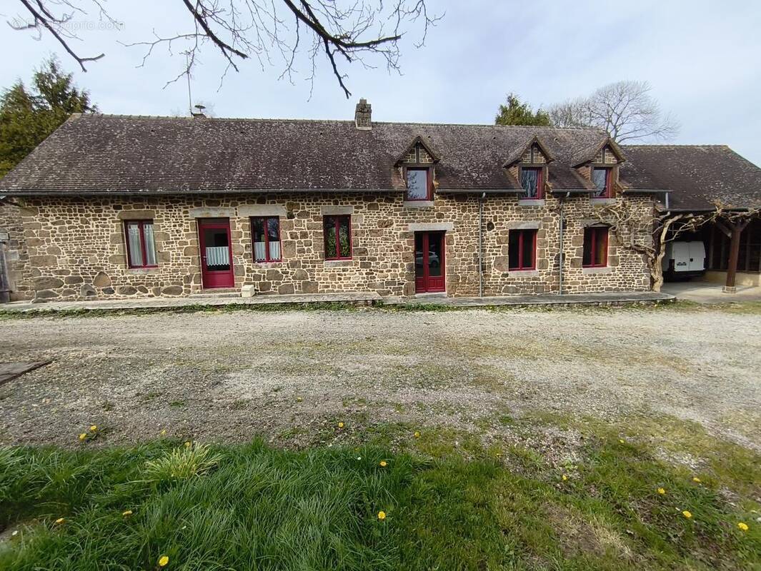 Maison à PASSAIS