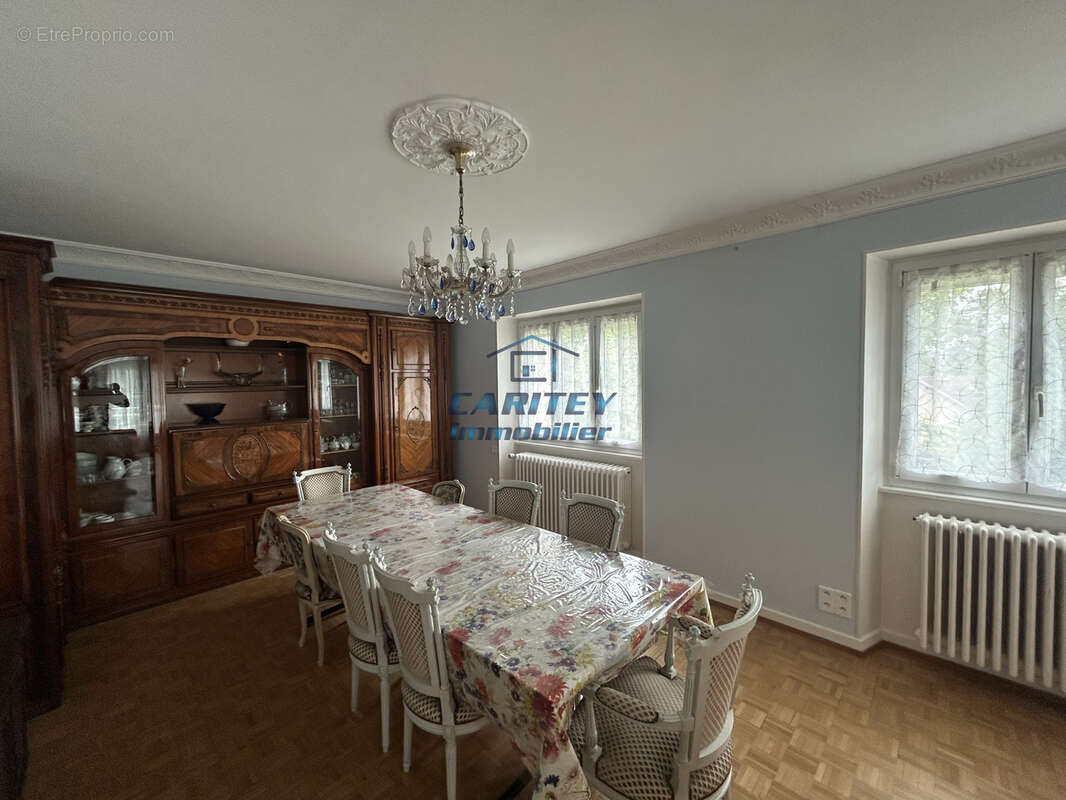 Maison à LUXEUIL-LES-BAINS