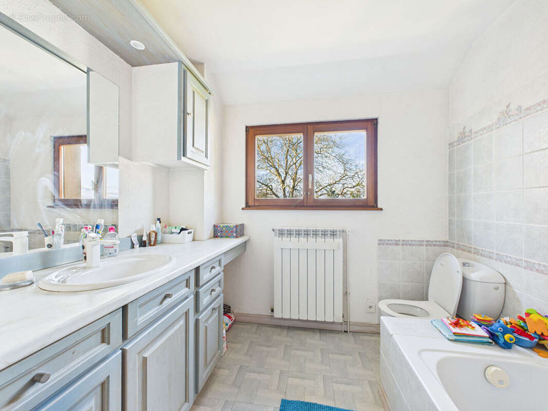 Maison à MORSCHWILLER-LE-BAS