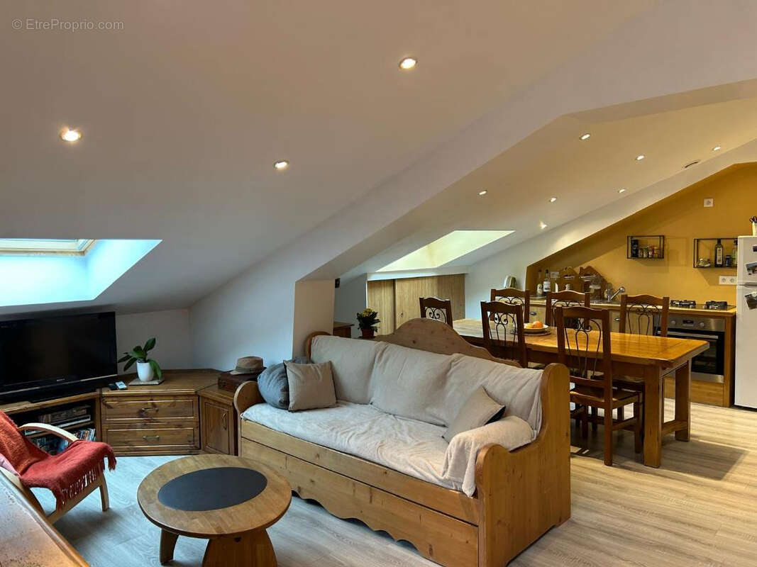 Appartement à BELLEGARDE-SUR-VALSERINE