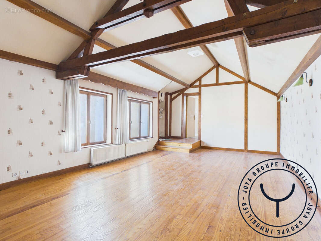 Appartement à ROMILLY-SUR-SEINE