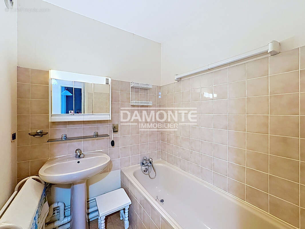 Appartement T2 - Secteur Troyes 14 Juillet - photo 6