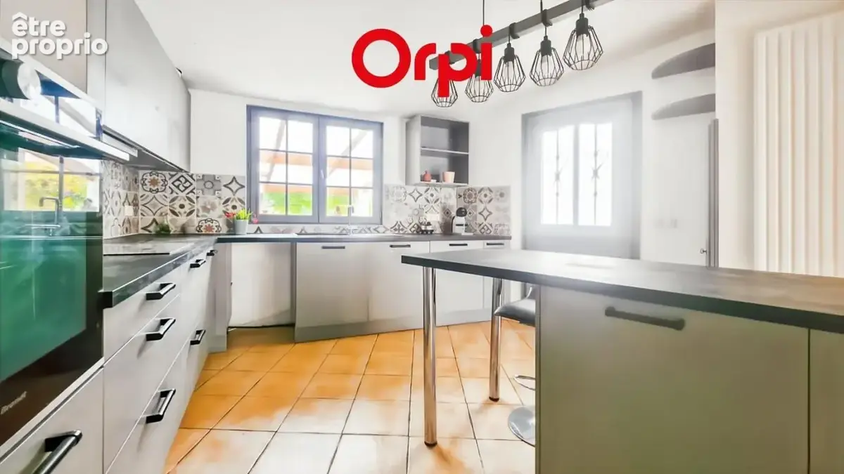 Grande maison familiale de 145 m² avec jardin — Quartier Noyer-Renard, Athis-Mons - photo 6