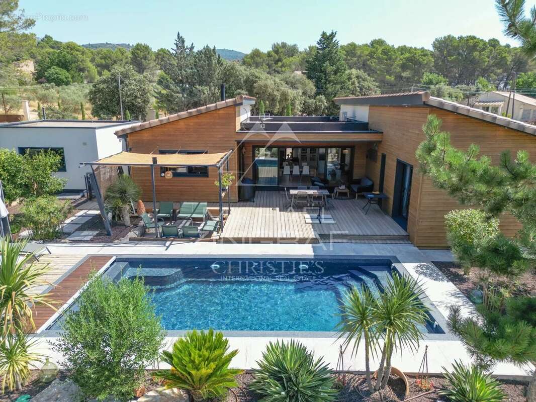 Maison à LOURMARIN
