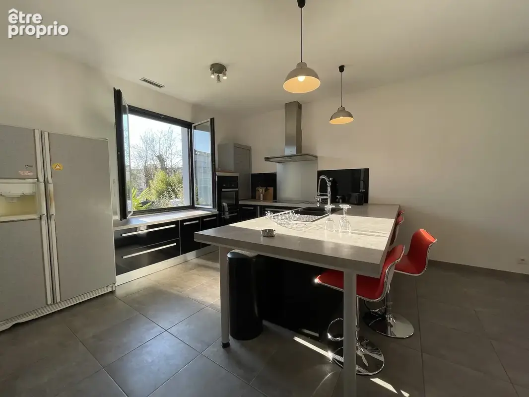 Gradignan - Rue St François Xavier - Belle Maison 4 Ch. - photo 2