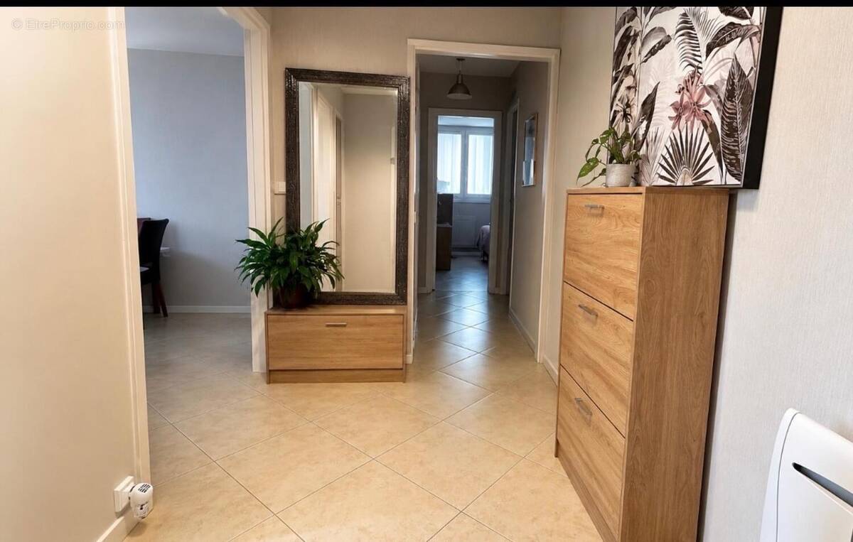 Photo 1 - Appartement à CHATELLERAULT