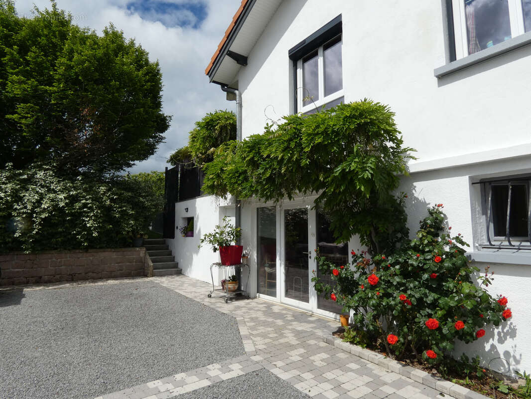Maison à CHAUSSAN
