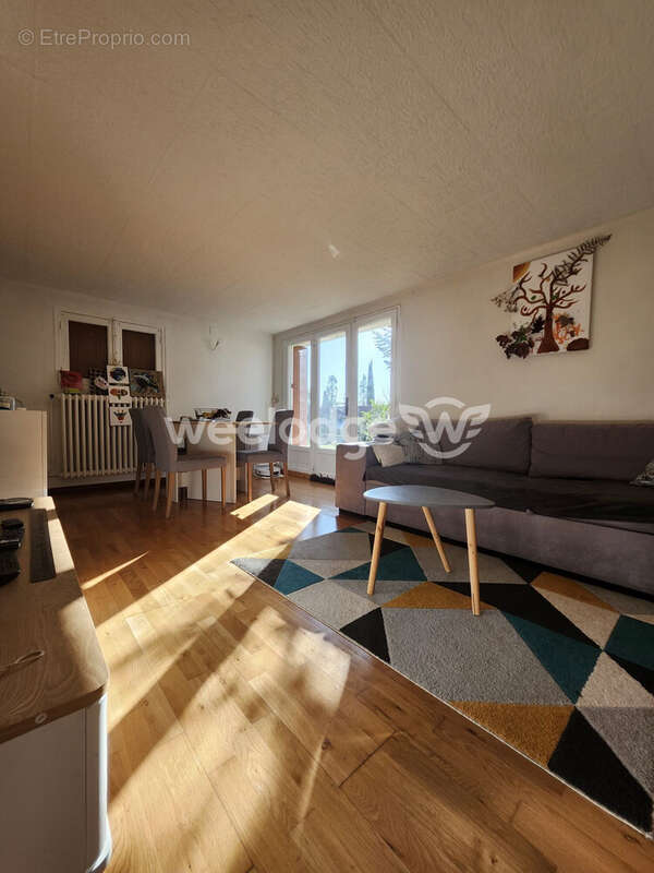 Maison à MONTREJEAU