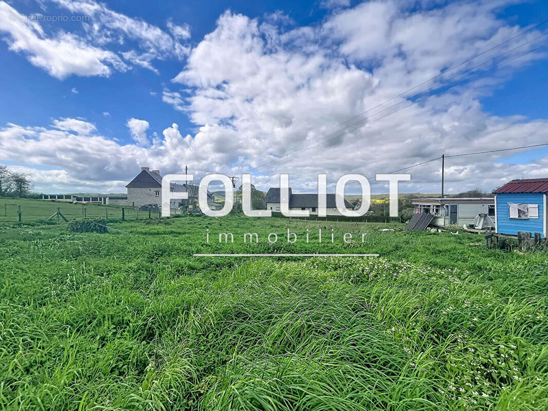 Terrain à THURY-HARCOURT