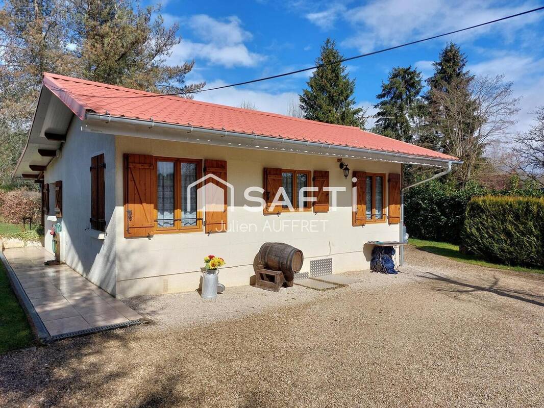 Photo 1 - Maison à MOUTIERS-EN-PUISAYE
