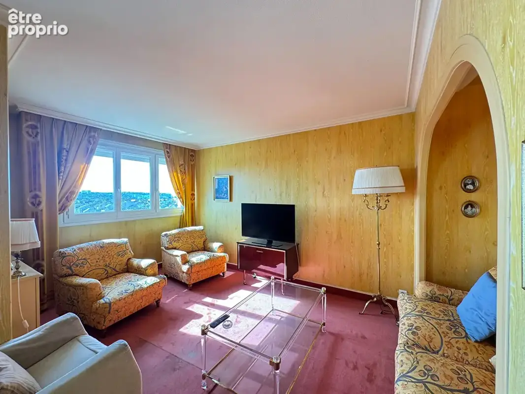 Appartement à renover - 4 pieces - 80.3 m² - reims jean jaures - photo 2