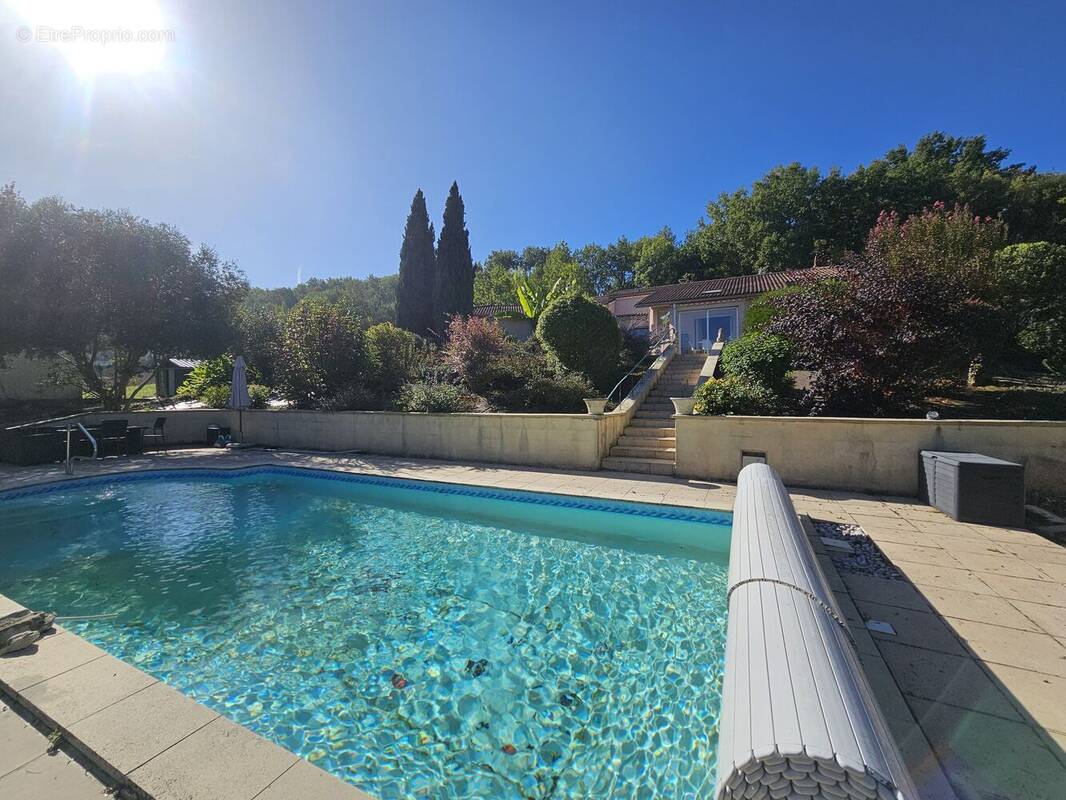 Photo 1 - Maison à ROQUEFORT