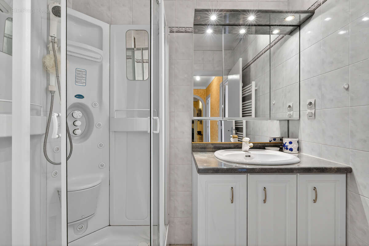 Appartement à AIX-LES-BAINS