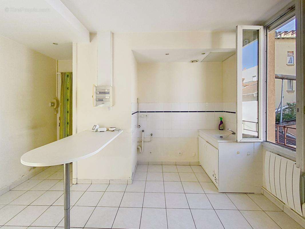 Appartement T2 baigné de lumière - photo 3