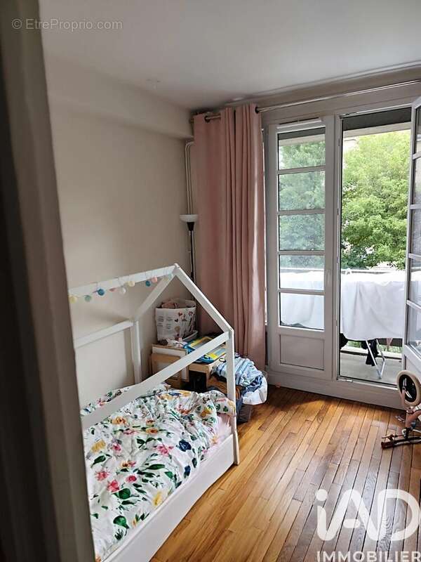 Photo 4 - Appartement à SAINT-CYR-L&#039;ECOLE