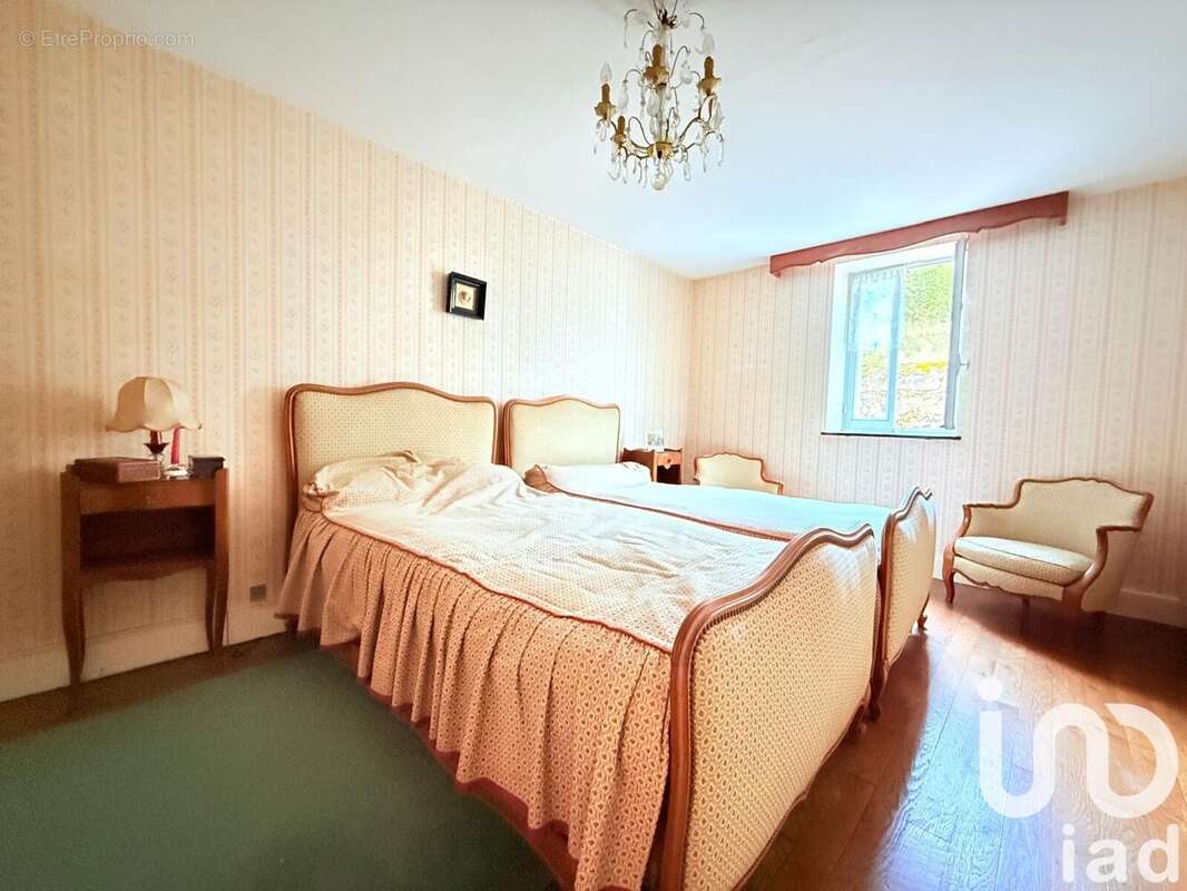 Photo 8 - Maison à OZOLLES