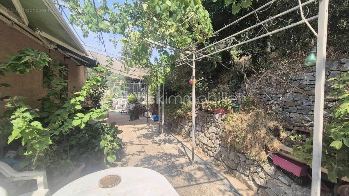 Maison à BELGENTIER