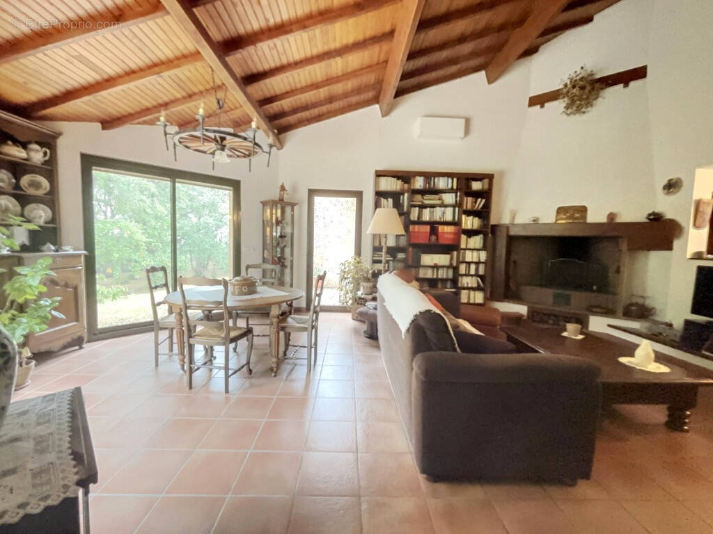 Maison à EAUNES