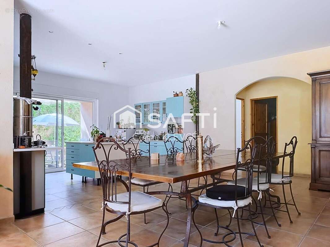 Maison 238 m² à Montady  - photo 6