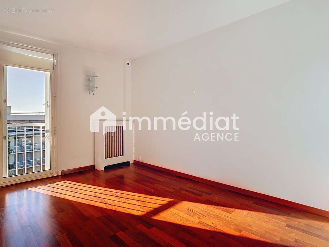 Appartement à RUEIL-MALMAISON