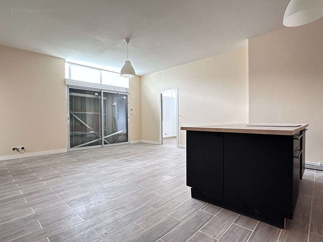 Immeuble de rapport - 3 appartements  et garage -Fort potentiel Soyaux - photo 11