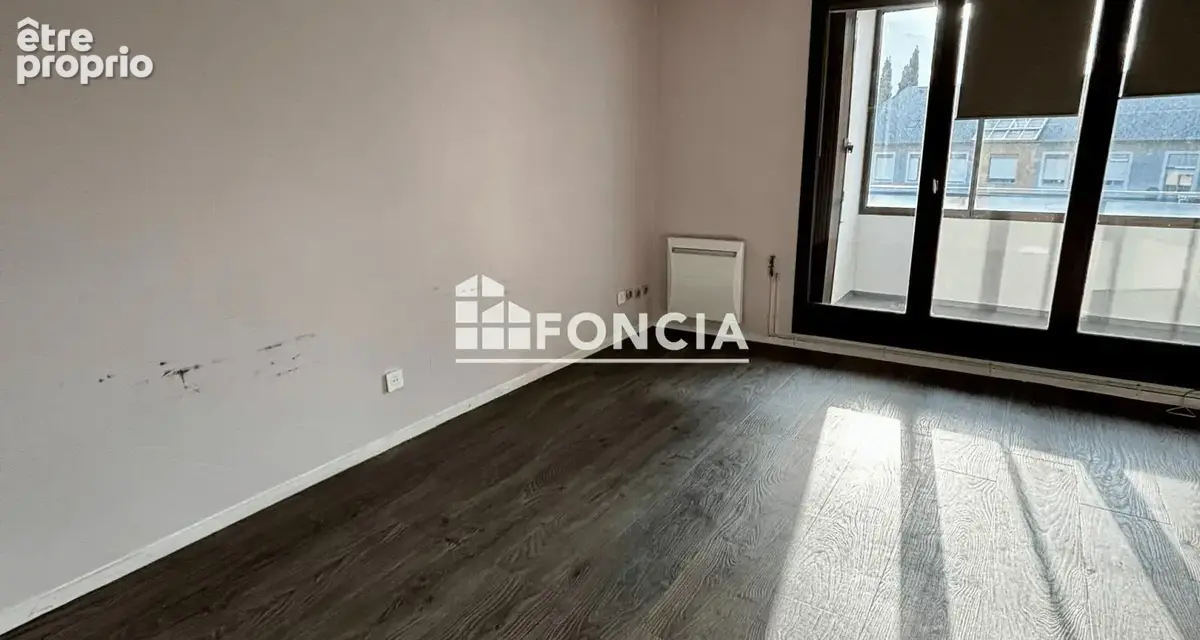 SAINT-JEAN-DE-MAURIENNE – CENTRE-VILLE Appartement 4 pièces de 80 m² avec ascenseur - photo 7