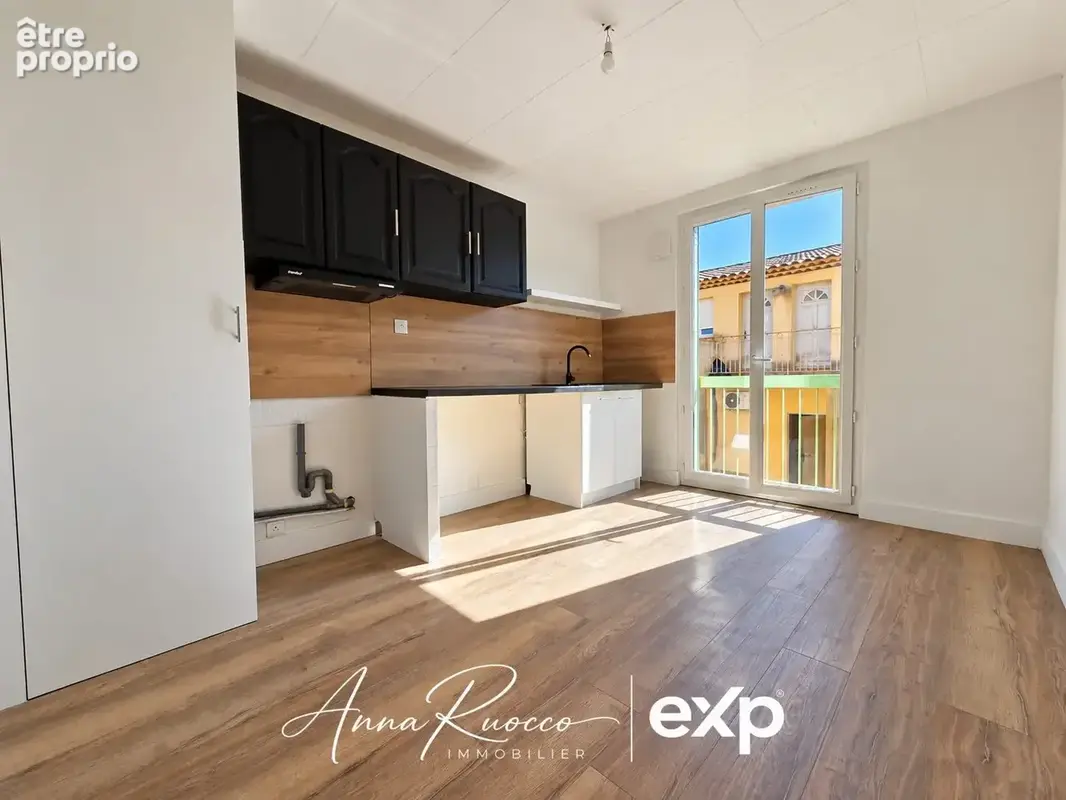 Appartement 4 pièces 84 m² à vendre à Pertuis (84120) - photo 2