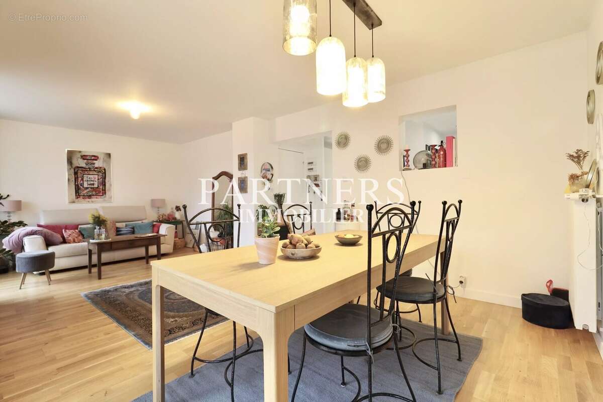 Appartement à AIX-EN-PROVENCE