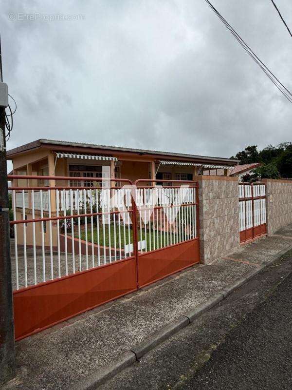Maison à LE MORNE-ROUGE
