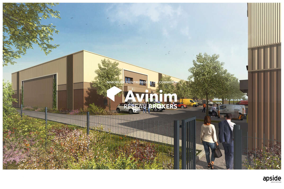 Commerce 1300 m² à Le Cannet-Des-Maures  - photo 4