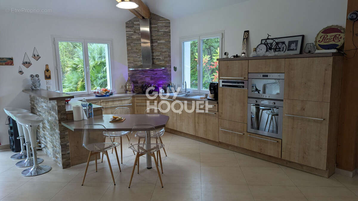 Maison à SAINT-PIERRE-DE-PLESGUEN