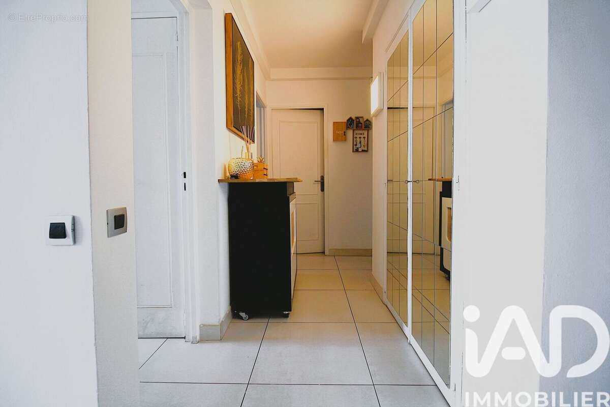Photo 3 - Appartement à MARSEILLE-15E