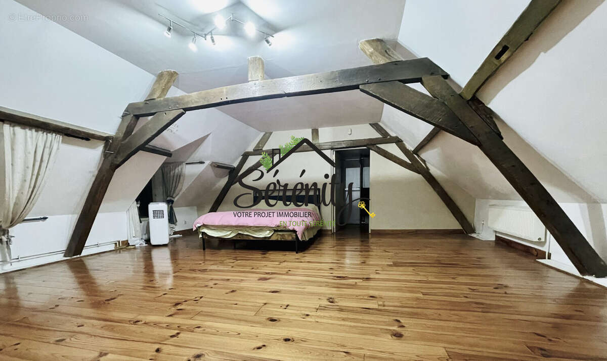 Maison à SAINT-AMAND-LES-EAUX