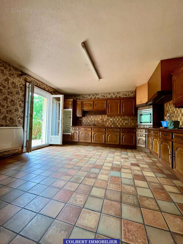 Maison à MONETEAU
