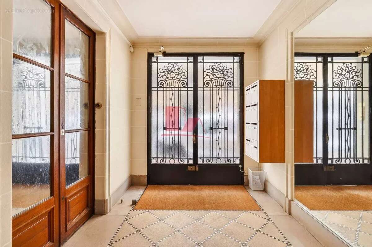 Appartement à ISSY-LES-MOULINEAUX