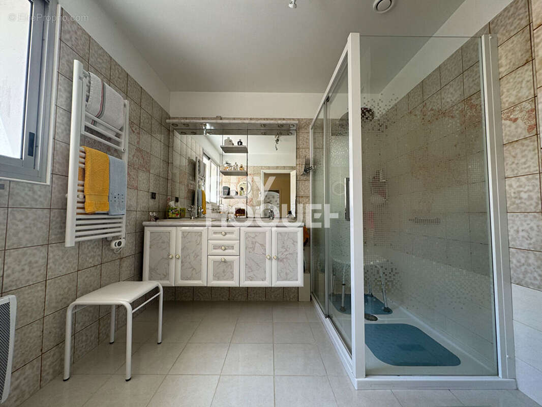 Maison d'architecte avec piscine et parc - photo 5