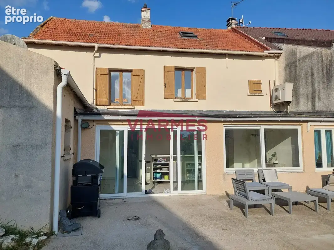 Maison à BELLOY-EN-FRANCE