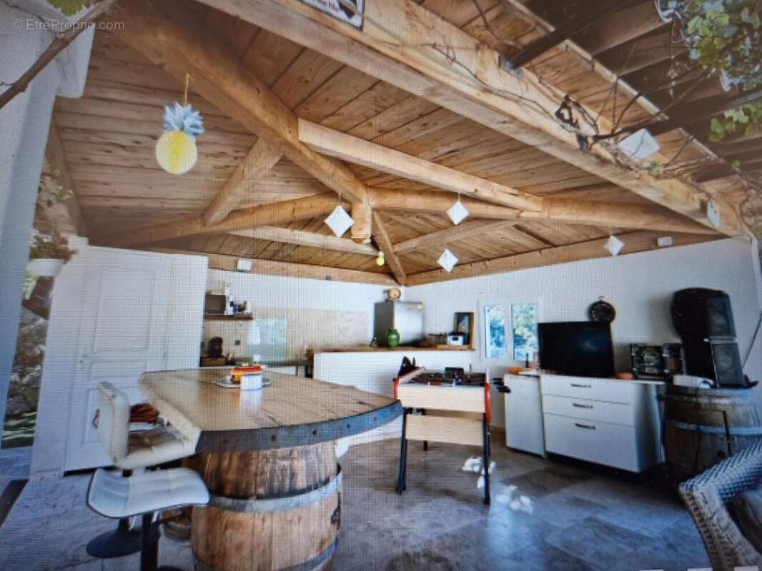 Maison à LE CANNET-DES-MAURES