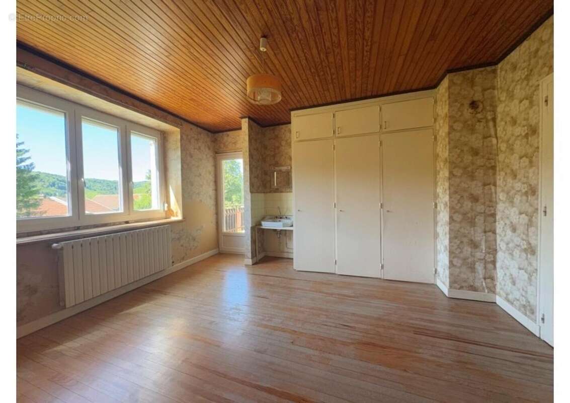 Appartement 115 m² à Vernierfontaine  - photo 3